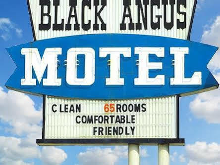 Black Angus Motel Poteau Екстериор снимка